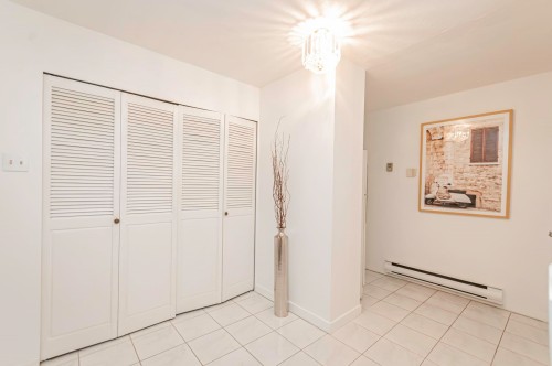 7111 Cavelier Court, Richmond, BC 