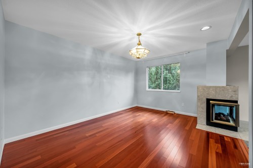 5456 Keith Road, West Vancouver, BC 