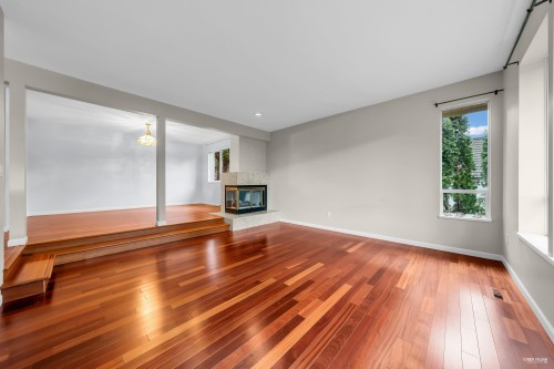 5456 Keith Road, West Vancouver, BC 