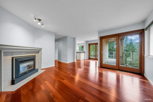 5456 Keith Road, West Vancouver, BC 