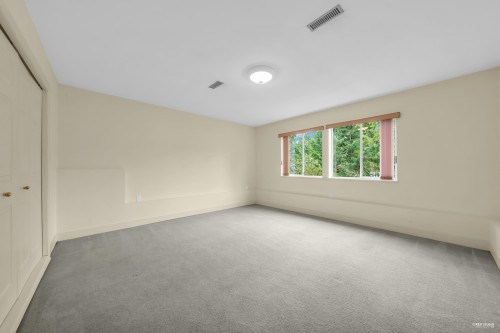 5456 Keith Road, West Vancouver, BC 