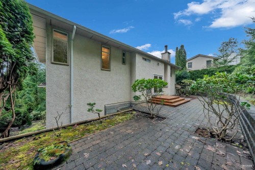 5456 Keith Road, West Vancouver, BC 