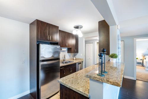 222-3921 Carrigan Court, Burnaby, BC 