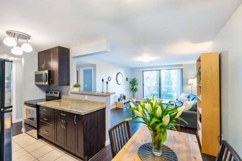 222-3921 Carrigan Court, Burnaby, BC 