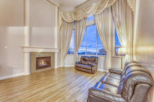 3095 Cardinal Crescent, Coquitlam, BC 