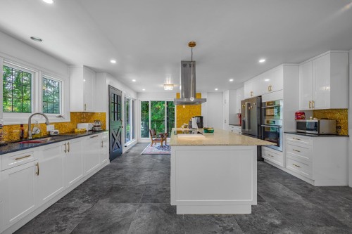 4621 Caulfeild Drive, West Vancouver, BC 