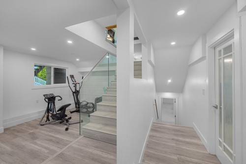 4621 Caulfeild Drive, West Vancouver, BC 