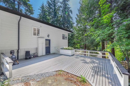 4621 Caulfeild Drive, West Vancouver, BC 