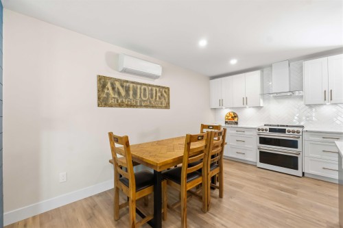 11953 221 Street, Maple Ridge, BC 