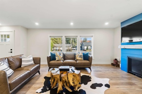 11953 221 Street, Maple Ridge, BC 