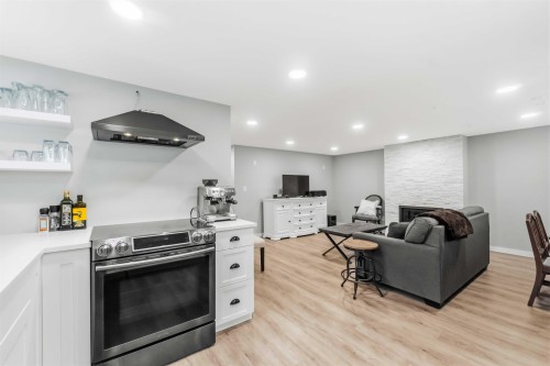 11953 221 Street, Maple Ridge, BC 