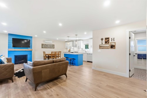 11953 221 Street, Maple Ridge, BC 