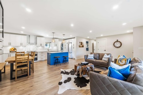 11953 221 Street, Maple Ridge, BC 