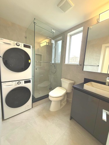 802-1150 Bute Street, Vancouver, BC 