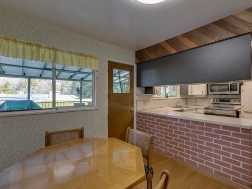 865 Burley Drive, West Vancouver, BC 