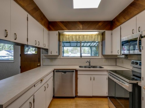 865 Burley Drive, West Vancouver, BC 