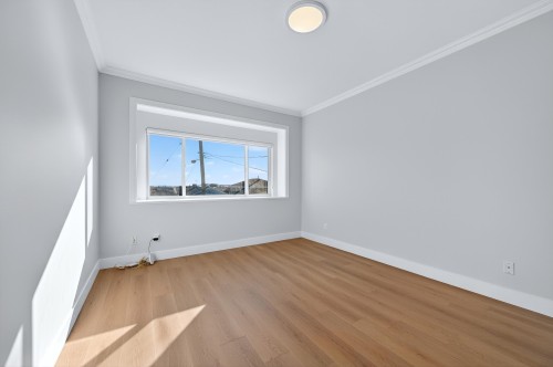 392 63Rd Avenue E, Vancouver, BC 