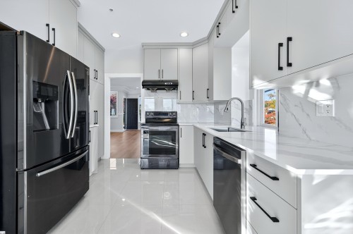 392 63Rd Avenue E, Vancouver, BC 