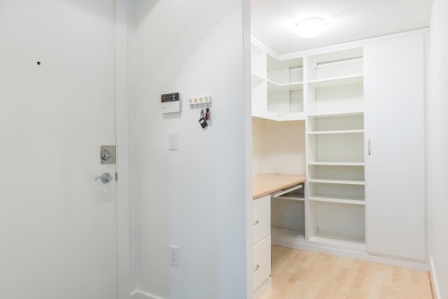 206-2137 10Th Avenue W, Vancouver, BC 