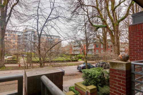 206-2137 10Th Avenue W, Vancouver, BC 