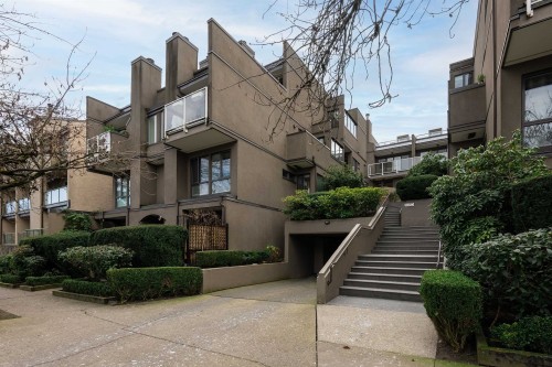 B3-1070 7Th Avenue W, Vancouver, BC 