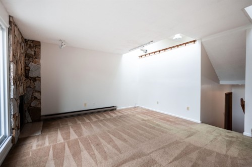 B3-1070 7Th Avenue W, Vancouver, BC 