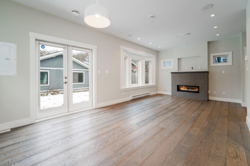 1805 7Th Avenue E, Vancouver, BC 