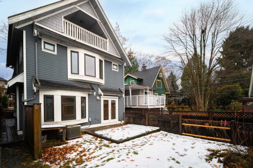 1805 7Th Avenue E, Vancouver, BC 