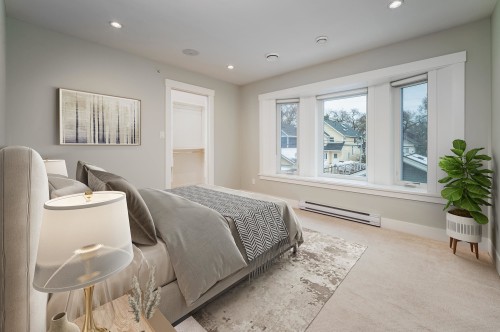 1805 7Th Avenue E, Vancouver, BC 