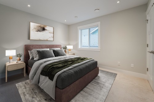 1805 7Th Avenue E, Vancouver, BC 