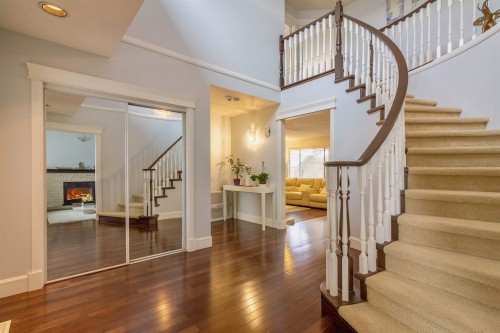 921 Citadel Drive, Port Coquitlam, BC 