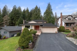 5427 Cliffridge Avenue  North Vancouver, BC V7R 3V5