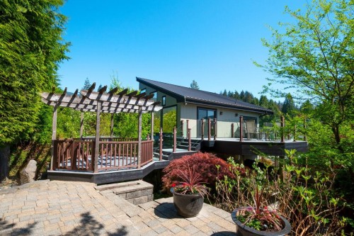 1605 Lockehaven Road, North Vancouver, BC 