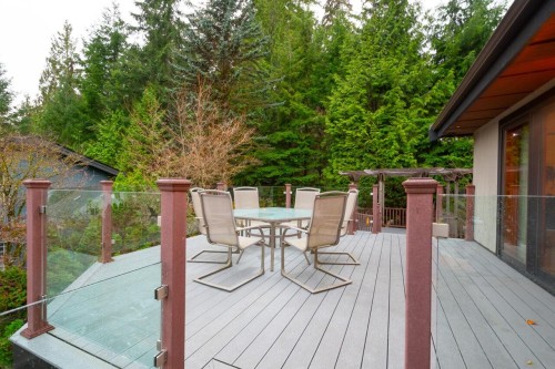 1605 Lockehaven Road, North Vancouver, BC 