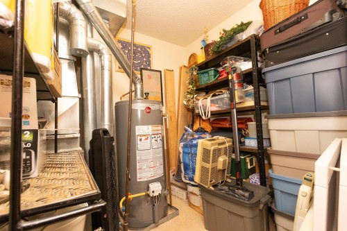 2050 Purcell Way, North Vancouver, BC 