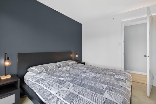 1201-183 Keefer Place, Vancouver, BC 