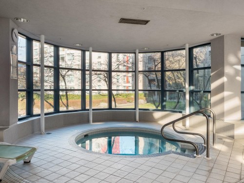 1201-183 Keefer Place, Vancouver, BC 