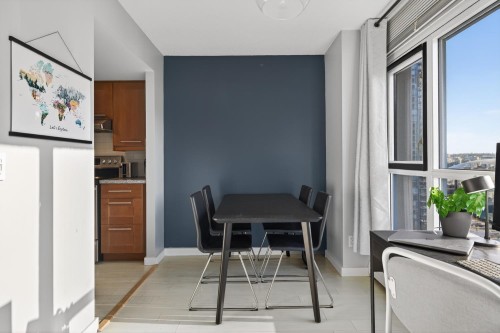 1201-183 Keefer Place, Vancouver, BC 