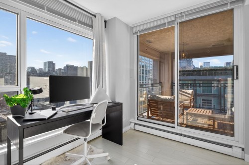 1201-183 Keefer Place, Vancouver, BC 