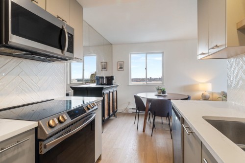 905-110 4Th Street W, North Vancouver, BC 