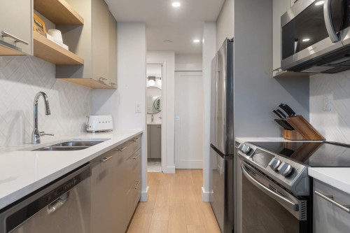 905-110 4Th Street W, North Vancouver, BC 