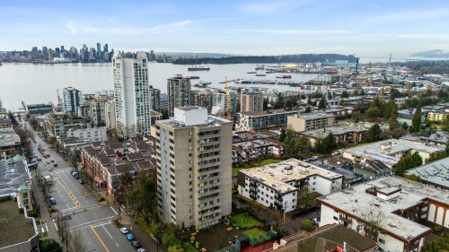 905-110 4Th Street W, North Vancouver, BC 