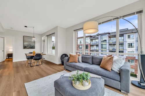 404-2632 Library Lane, North Vancouver, BC 