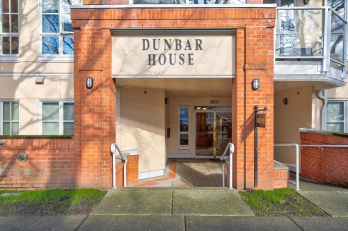 402-3621 26Th Avenue W, Vancouver, BC 