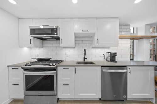1012-933 Seymour Street, Vancouver, BC 