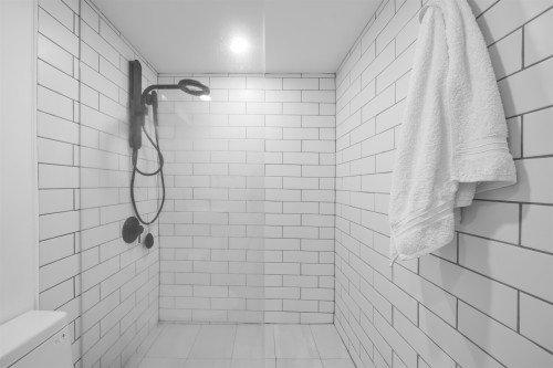 1012-933 Seymour Street, Vancouver, BC 