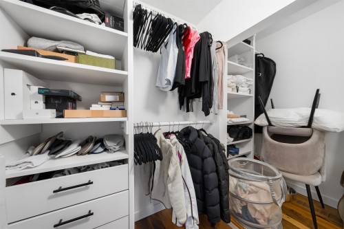 1012-933 Seymour Street, Vancouver, BC 