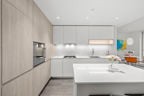 1203-6300 Minoru Boulevard, Richmond, BC 