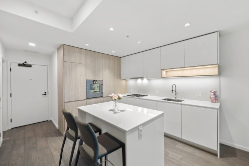 1203-6300 Minoru Boulevard, Richmond, BC 