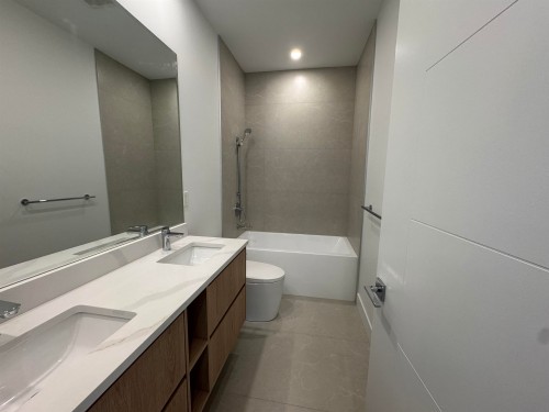 967 52 A Street, Delta, BC 